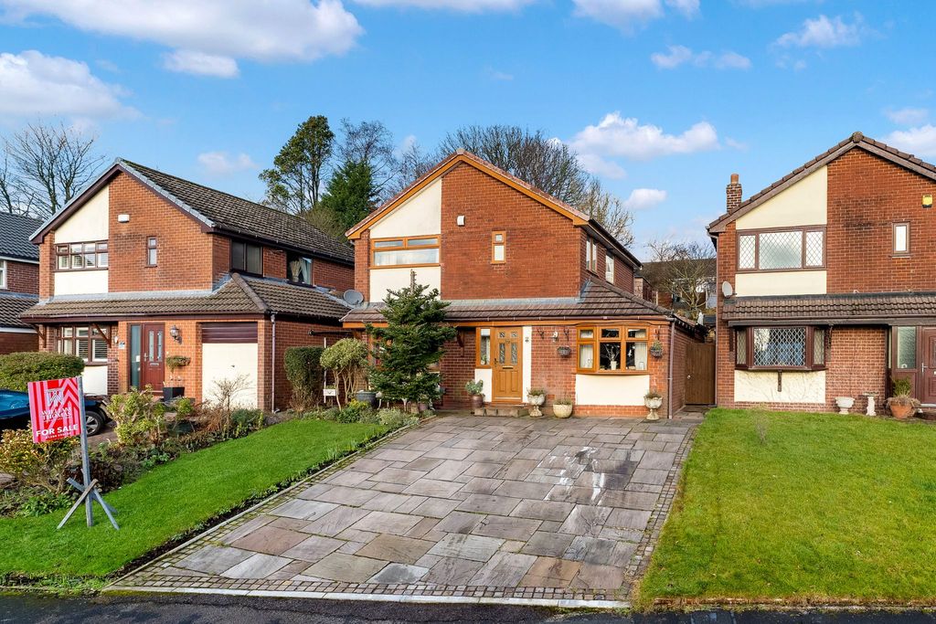 Property photo 1 of 46 Photograph 1