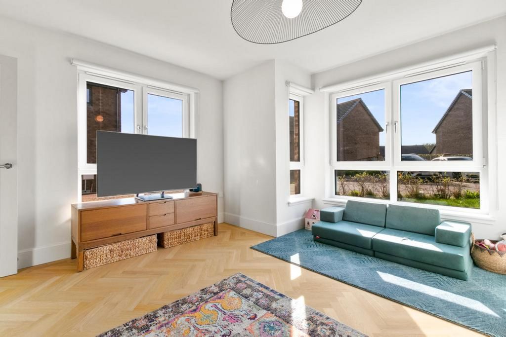 Property photo 3 of 30