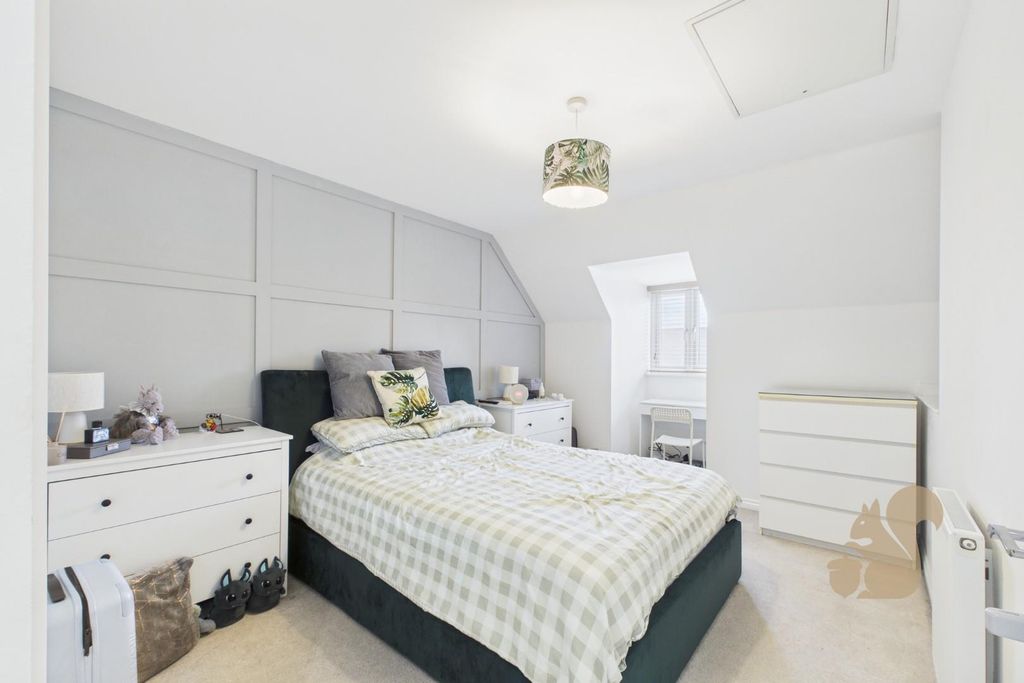 Property photo 3 of 25 Cam01659G0-Pr0672-Still016.Jpg