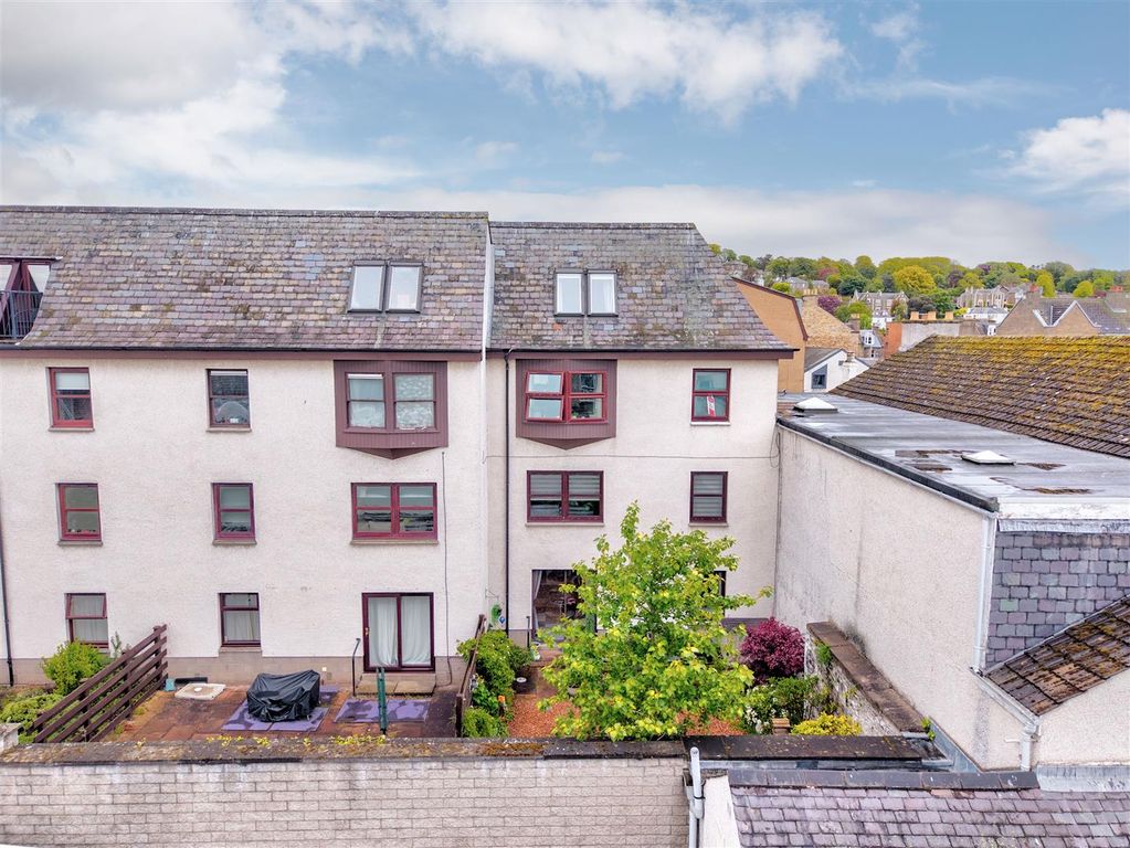 Property photo 1 of 15 Flat 11 Brochtie Court 52 Fort Street Bf-13.Jpg