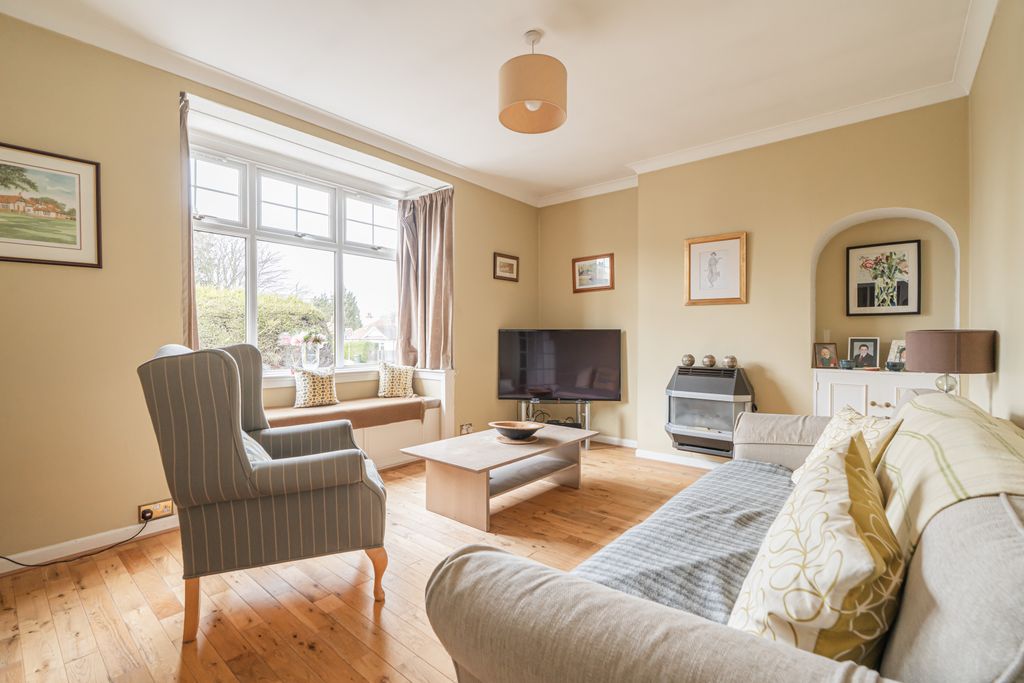 Property photo 2 of 28 Property Image 2