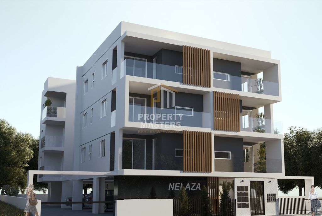 Property photo 1 of 2