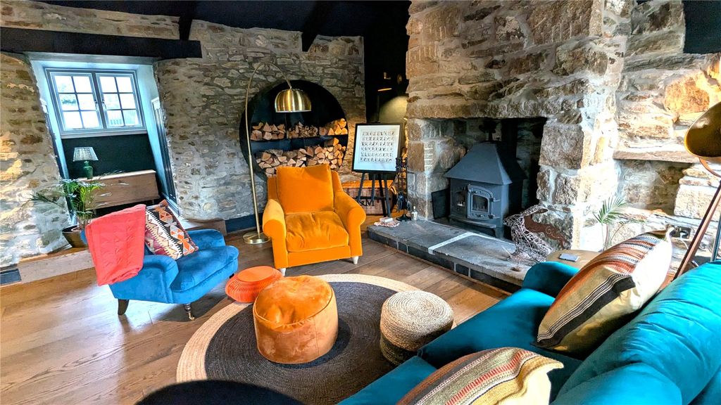 Property photo 3 of 24 Picture No. 39