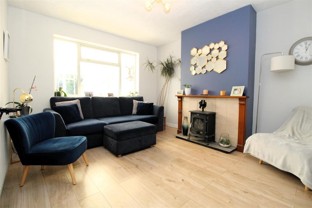 Property photo 3 of 32 Img_8849.Jpg