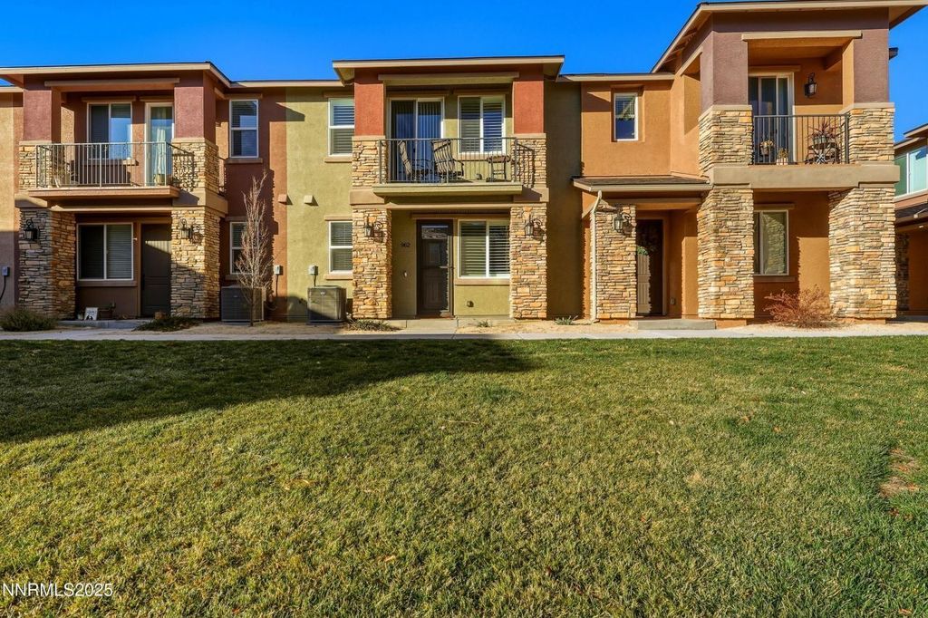 Property photo 1 of 29