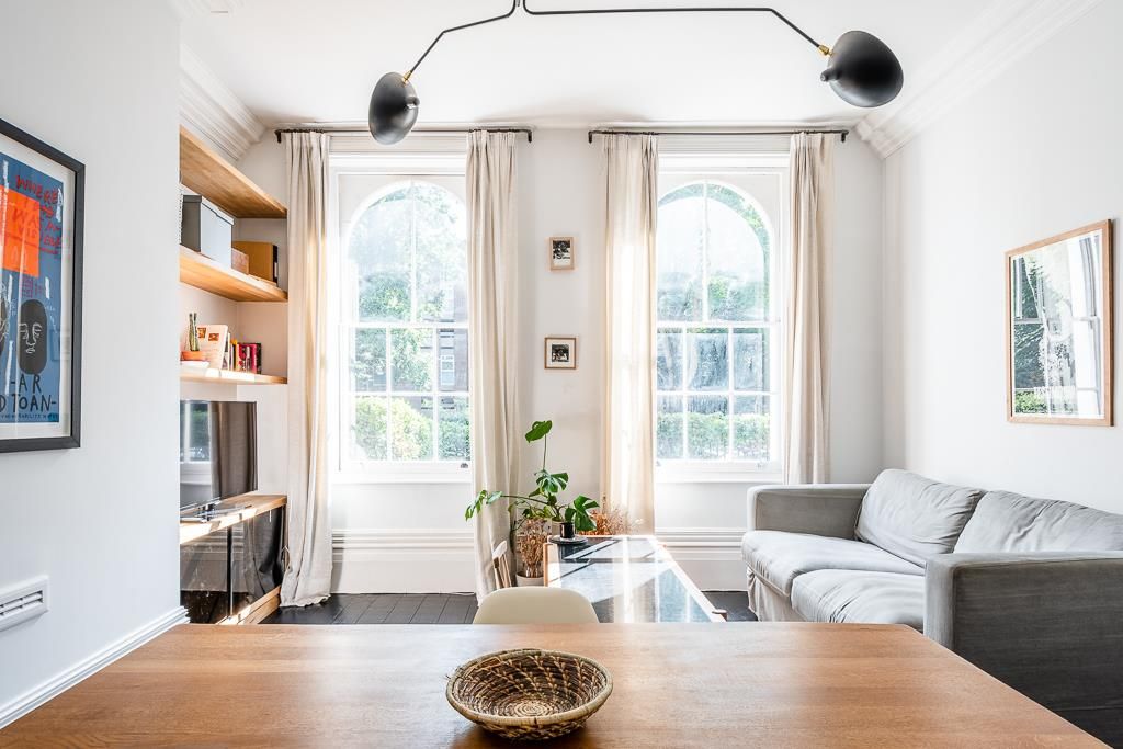 Property photo 2 of 23