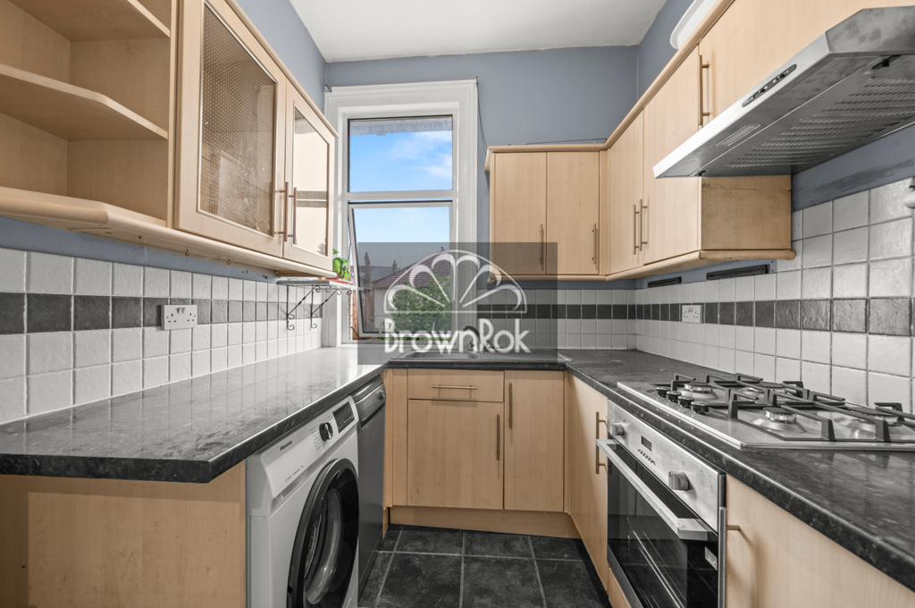 Property photo 3 of 8 Screenshot 2026-09-22 At 10.40.38