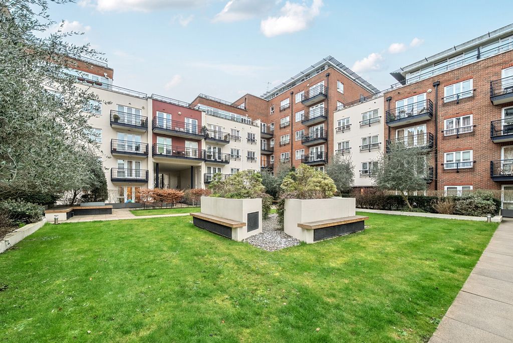 Property photo 1 of 12 Exterior