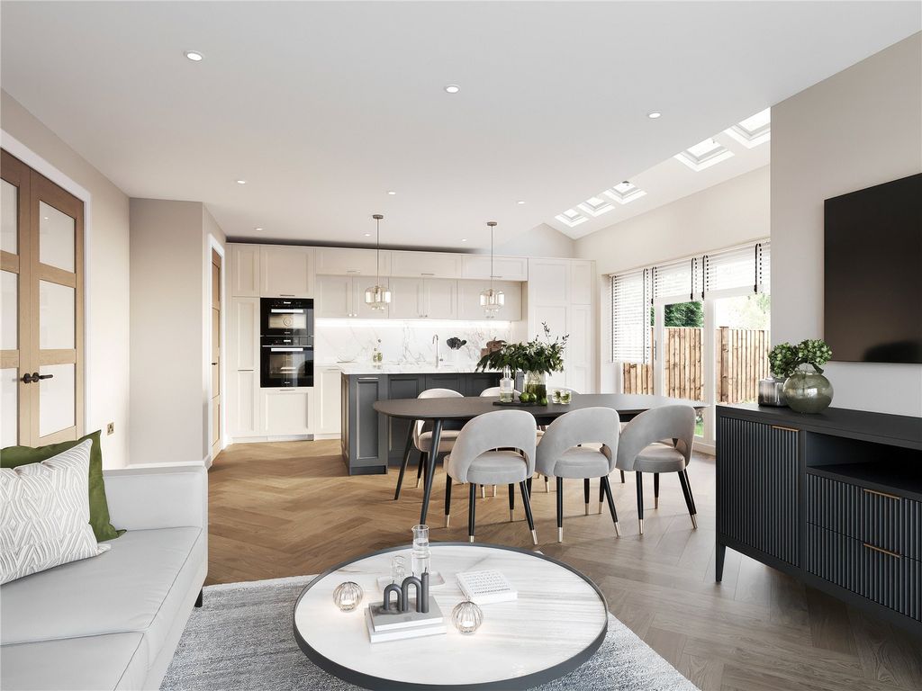 Property photo 3 of 4 Picture No. 04