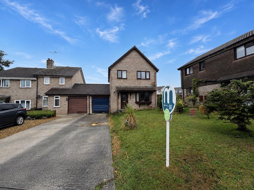 Property photo 1 of 18 3E9A16Bd-B6Fa-46Be-Adb9-9A2Bc5F66715.Jpg