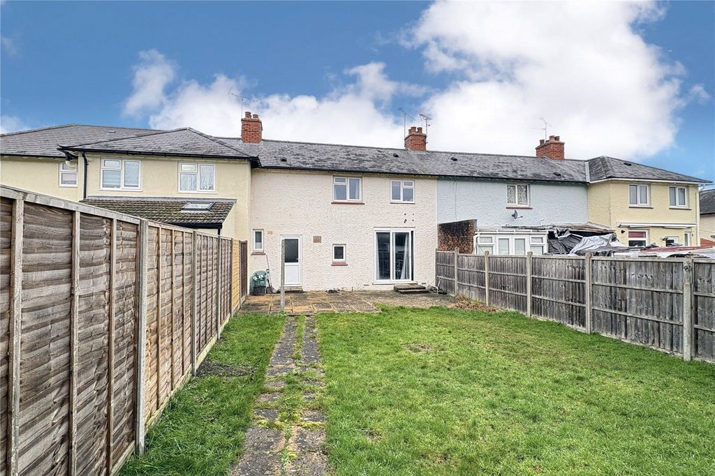 Property photo 3 of 9 Picture No. 01