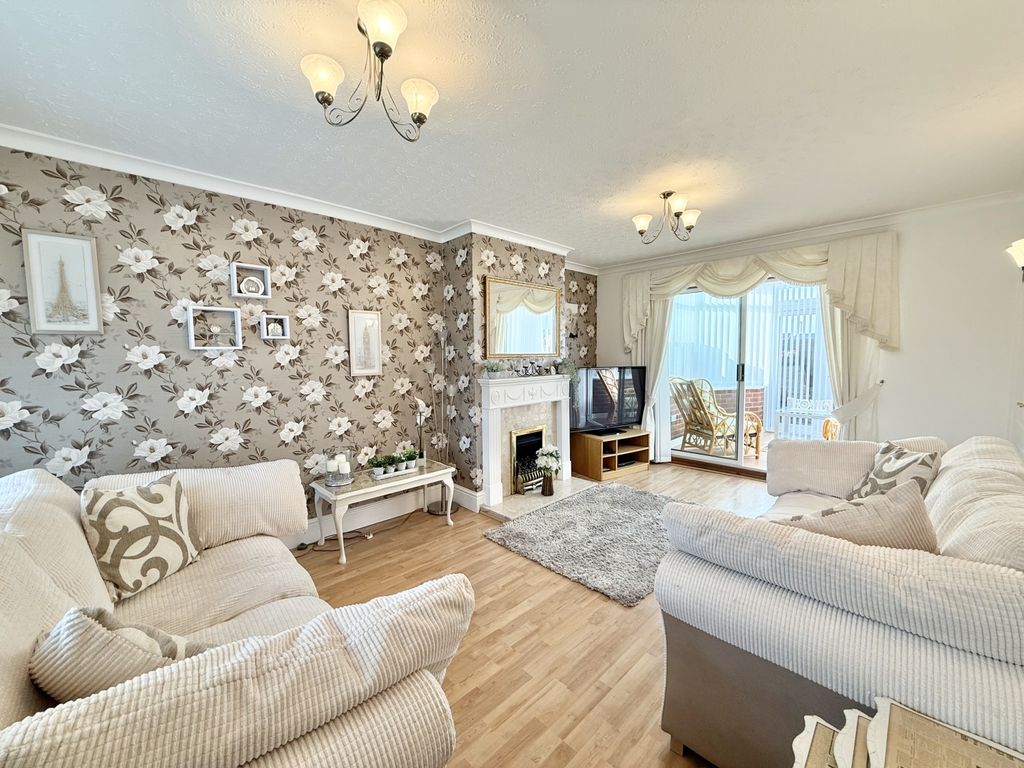 Property photo 3 of 24 Img_7803