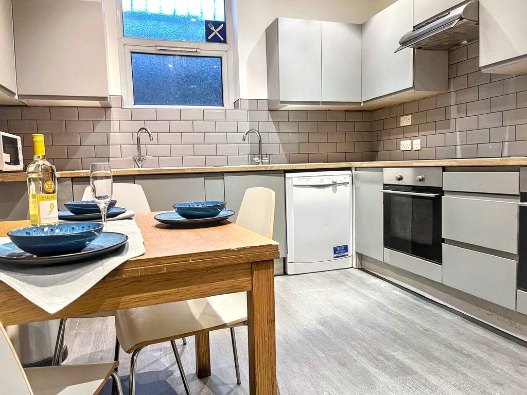 Property photo 3 of 19 Whatsapp Image 20251222 At 164603 (1)