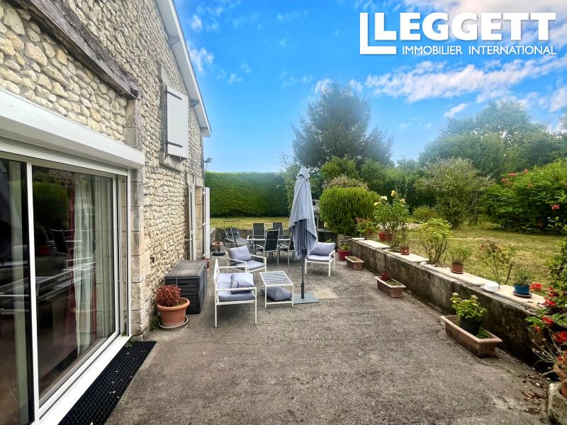 Property photo 1 of 10