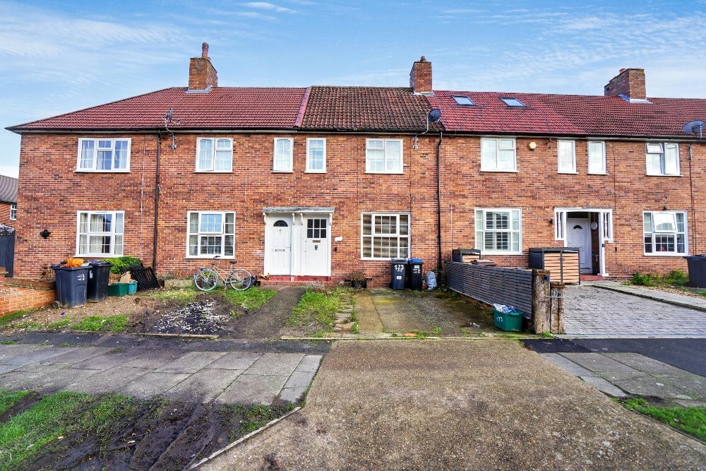 Property photo 2 of 24