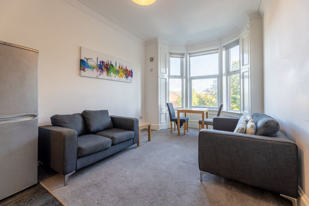 Property photo 2 of 17 Picture No. 02