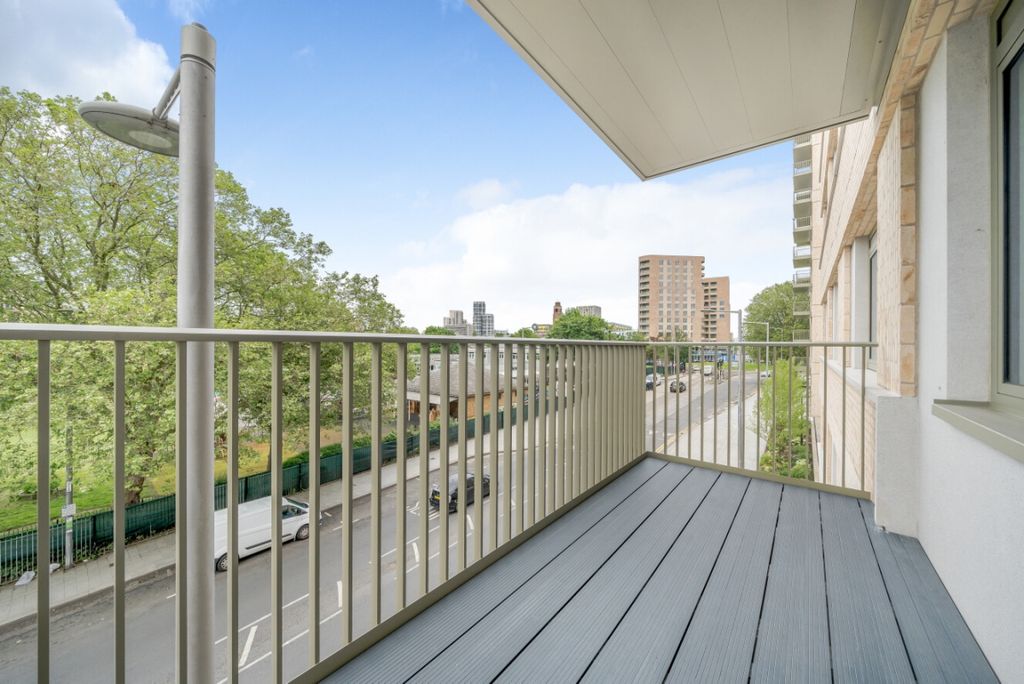 Property photo 3 of 15 1130259 (10)