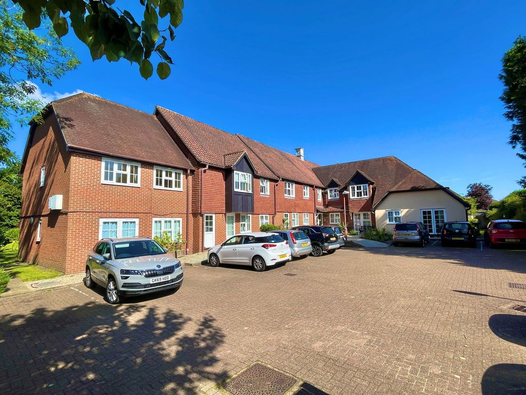 Property photo 1 of 29