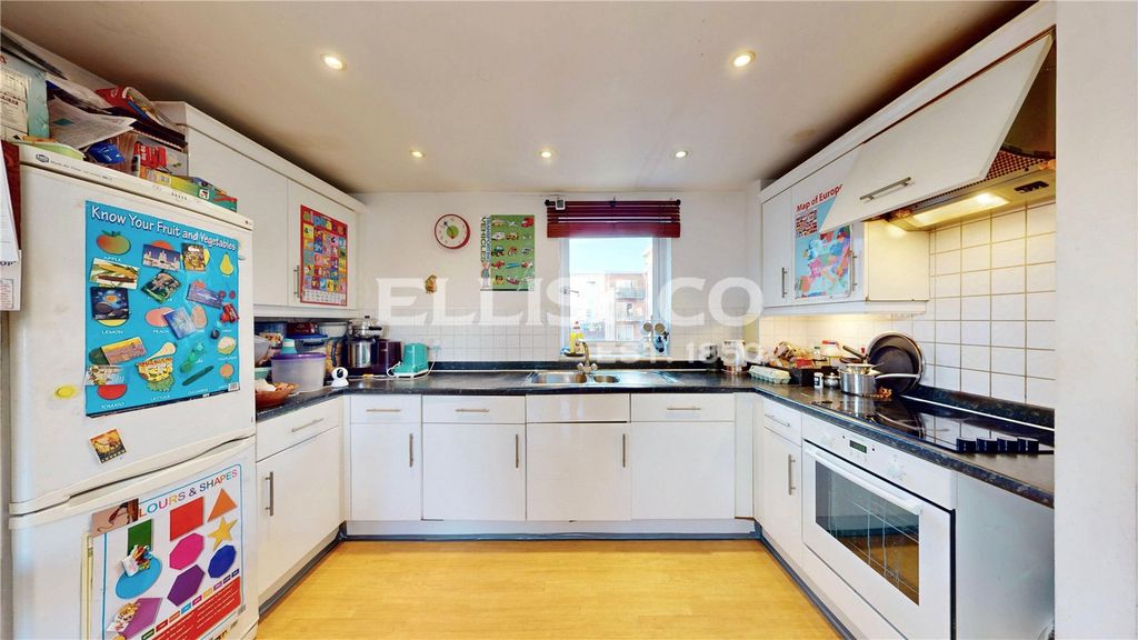 Property photo 3 of 10 Picture No. 22