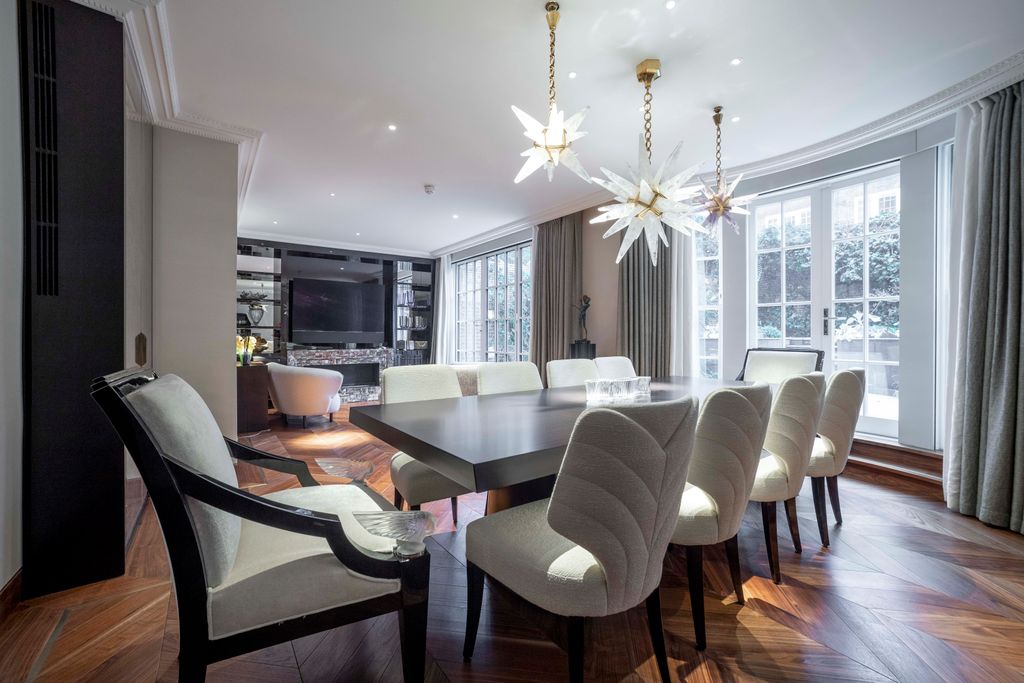 Additional image 13 of 5 bed town house to rentSomerset Square, Kensington, London W14
