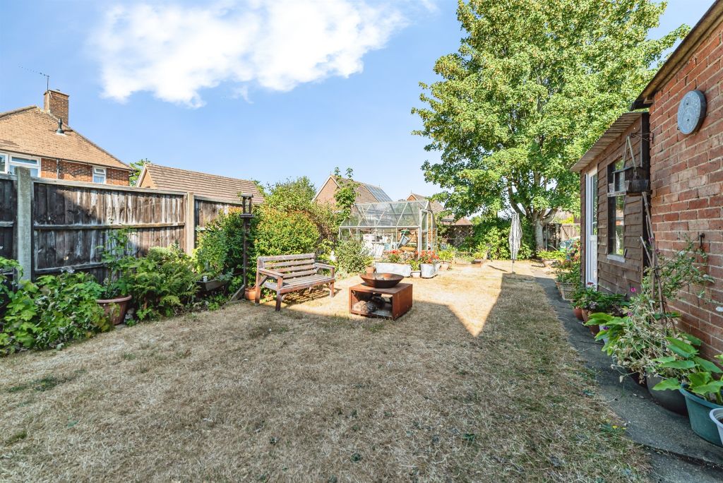 Property photo 2 of 15