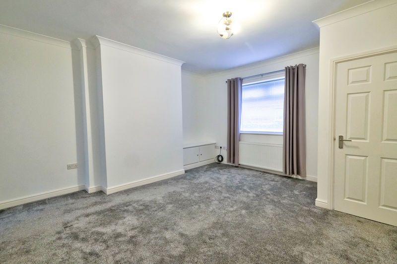 Property photo 3 of 12 Photo 12