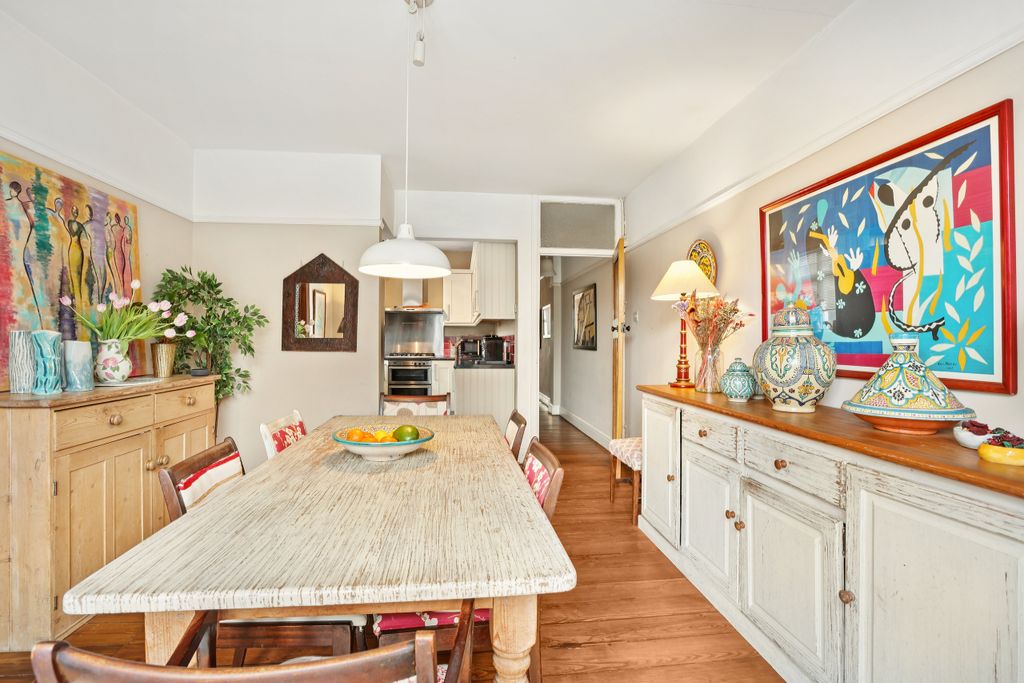 Property photo 3 of 40 Dining Area