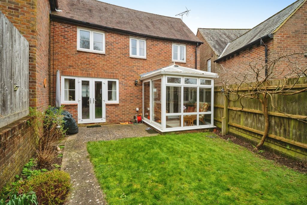 Property photo 2 of 23