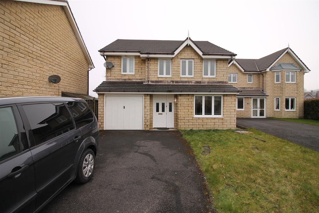 Property photo 2 of 18 Img_8885.Jpg