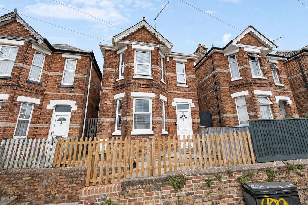 Property photo 1 of 23