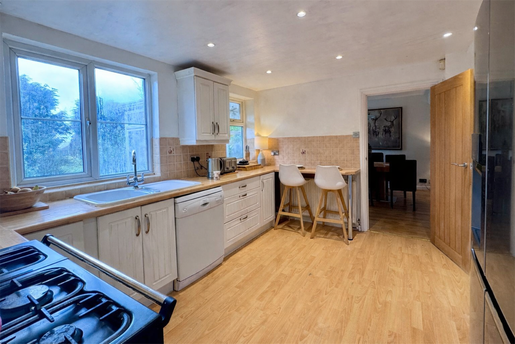 Additional image 12 of 4 bed detached house for saleShropshire Drive, Glossop SK13