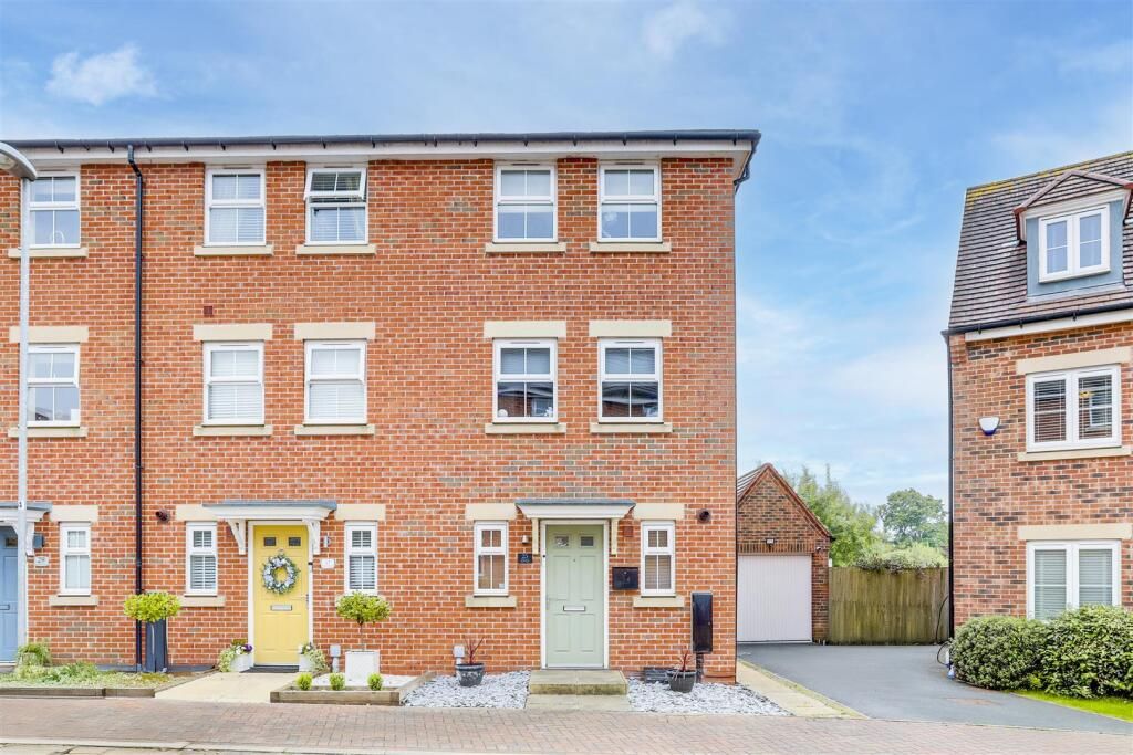 Property photo 1 of 1