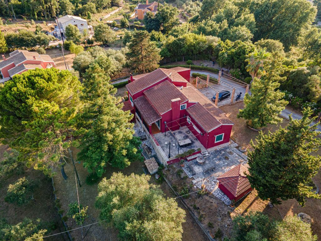 Property photo 1 of 21 Aerial