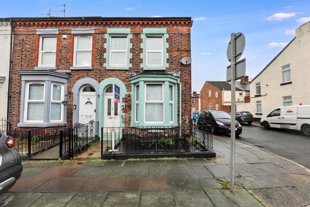 Property photo 1 of 17 50 Isaac Street, Liverpool, L8 4Tj