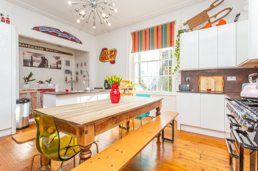 Property photo 3 of 23 Picture 3