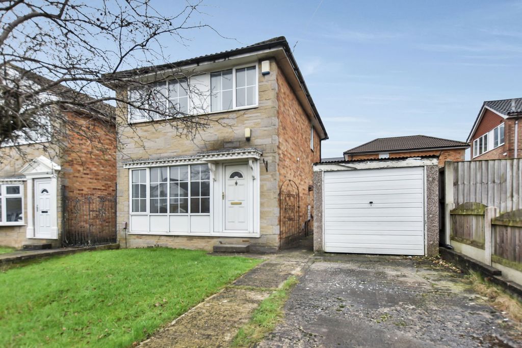 Property photo 1 of 12