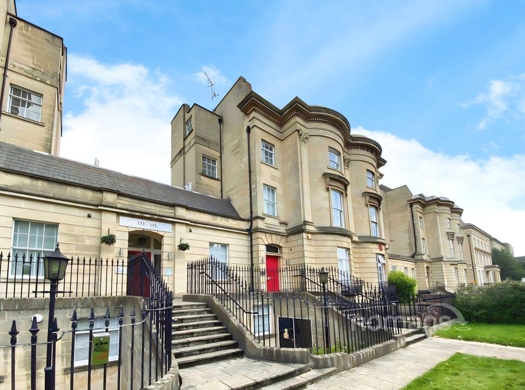 Property photo 1 of 9 Pbox-Img.Jpeg