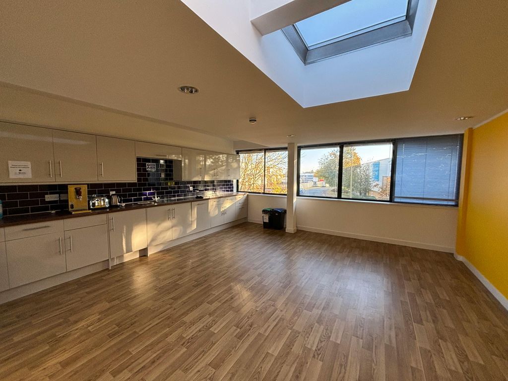 Property photo 3 of 5 Img_8884.Jpg