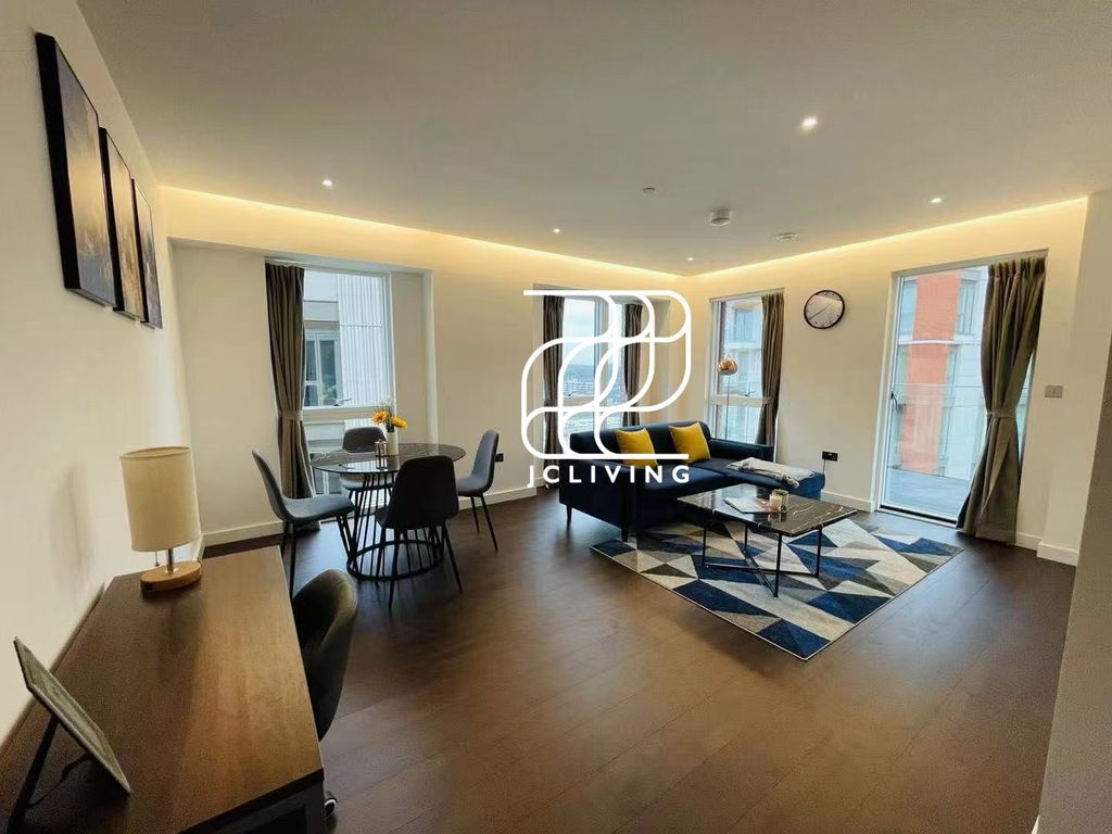 Property photo 1 of 5 Denver Buildingï¼Œ6 Malthouse Roadï¼Œlondonï¼Œsw117By