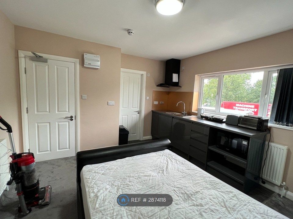Property photo 3 of 7