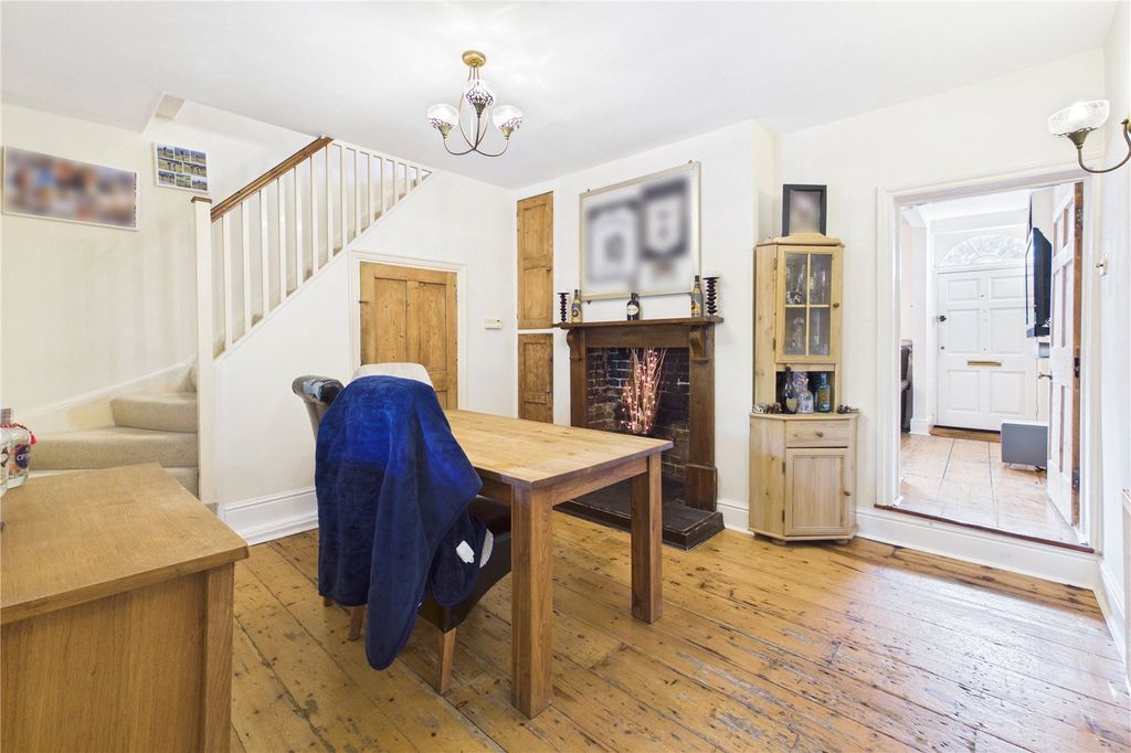 Property photo 3 of 20 Dining Room