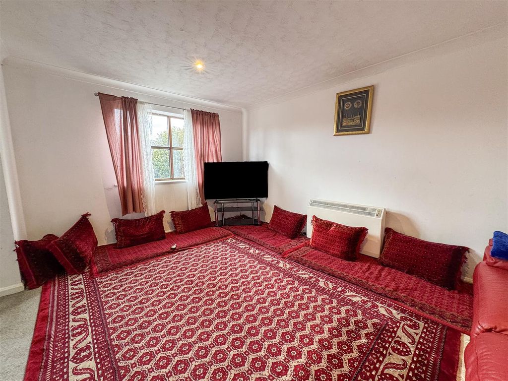Property photo 2 of 9 Img_0406.Jpg