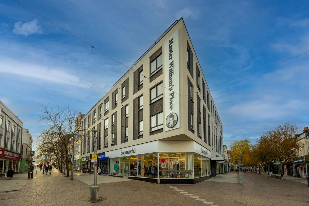 Property photo 1 of 14 Front (Exterior)