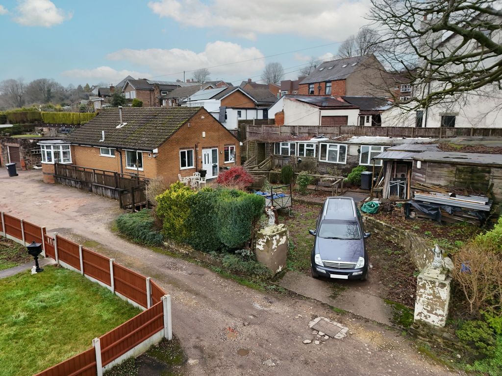 Property photo 1 of 21 Front