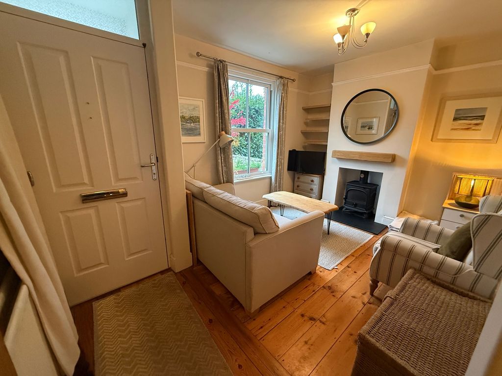 Property photo 3 of 15