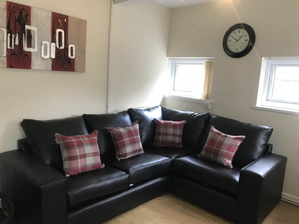 Property photo 3 of 11 Img_5742