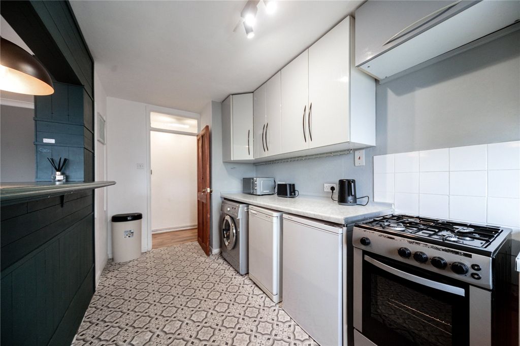 Property photo 3 of 15 Picture No. 08