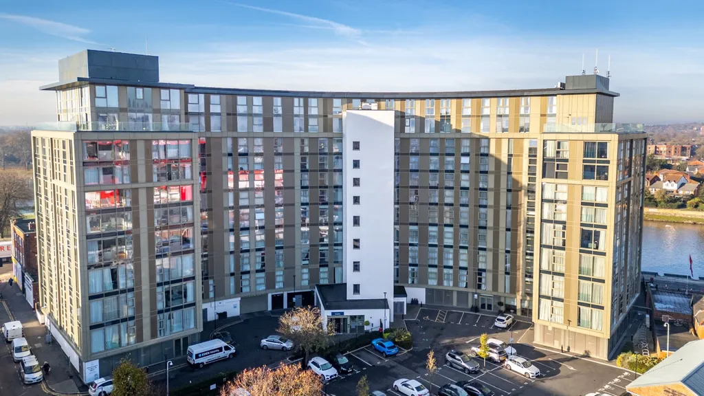 Pavilion Road, West Bridgford NG2 - View 3
