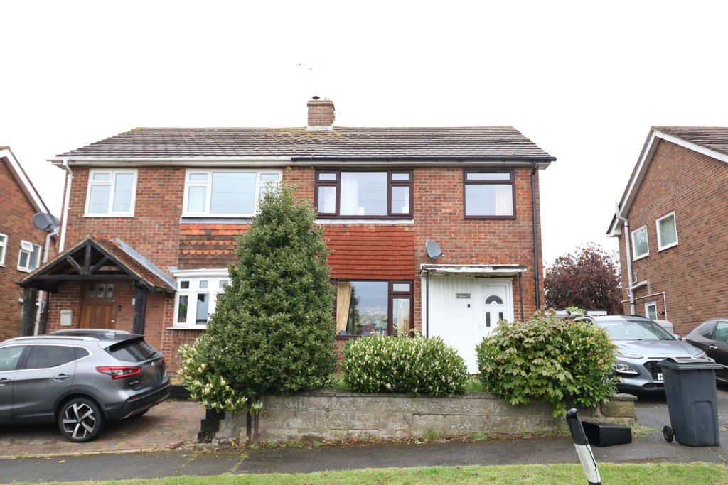 Property photo 1 of 10 Front View