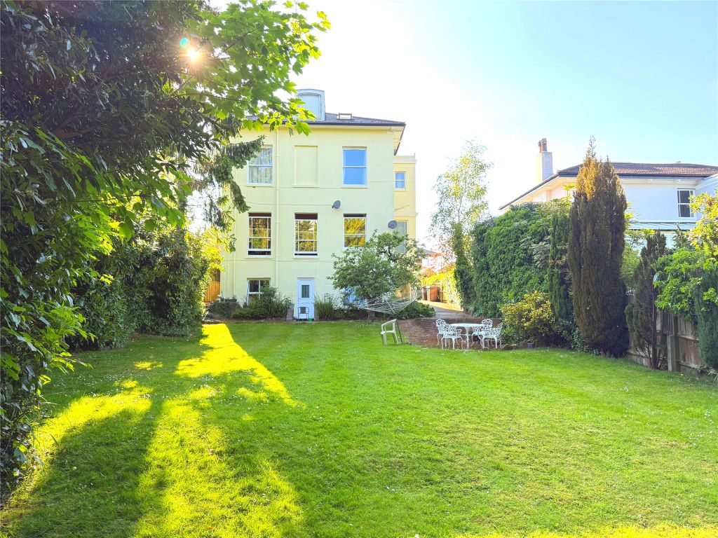 Property photo 1 of 11 Picture No. 19